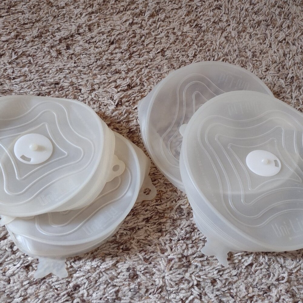 Lot of 4 Uni-Lid food storage flexible lids